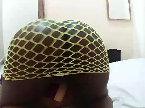 Snapshot of juicychocolate_Ass07 chatting on June 22, 7:55 pm juicychocolate Ass07 online show from June 22, 7:55 pm