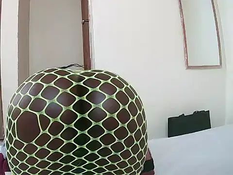 Snapshot of juicychocolate_Ass07 chatting on June 26, 9:03 am juicychocolate Ass07 online show from June 26, 9:03 am
