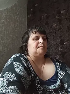 Snapshot of LisichkaOksana chatting on May 20, 12:00 pm LisichkaOksana online show from May 20, 12:00 pm