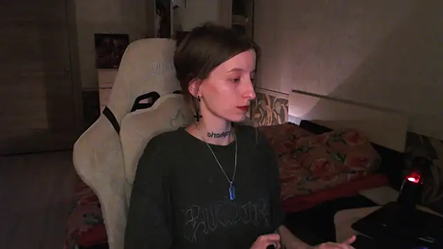 cath alien online show from May 22, 9:31 pm