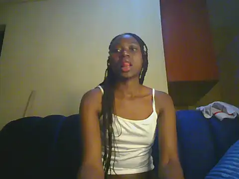 Snapshot of Preetygirlyz chatting on July 13, 6:27 am Preetygirlyz online show from July 13, 6:27 am
