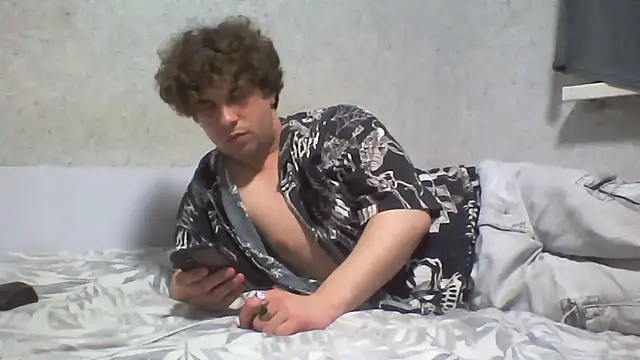 Snapshot of hydrangea228 chatting on May 19, 9:32 pm hydrangea228 online show from May 19, 9:32 pm