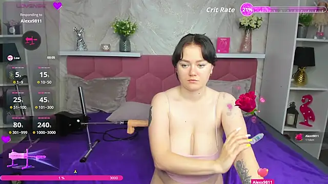 Snapshot of VanillaMilena chatting on June 22, 3:25 am VanillaMilena online show from June 22, 3:25 am