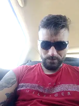 SereneAnalog647 online show from May 18, 6:52 am
