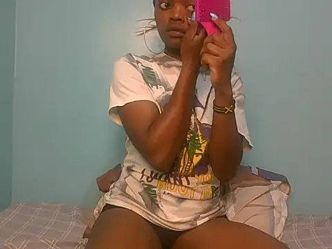 sexy-slut1 online show from May 20, 2:01 pm