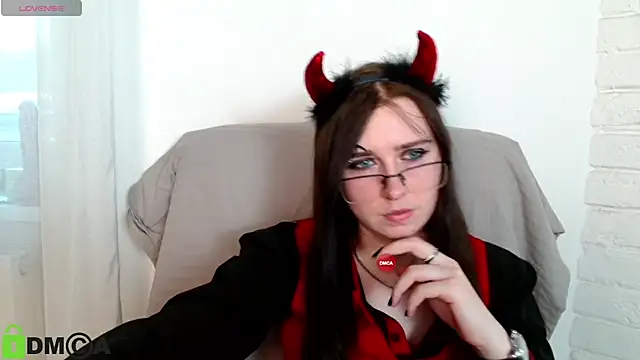 Snapshot of ArianaDelRey chatting on July 4, 6:03 pm ArianaDelRey online show from July 4, 6:03 pm