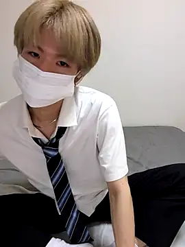 Snapshot of hayato_07 chatting on June 25, 12:09 pm hayato 07 online show from June 25, 12:09 pm