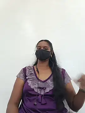 Snapshot of madhushree143 chatting on July 15, 5:34 am madhushree143 online show from July 15, 5:34 am