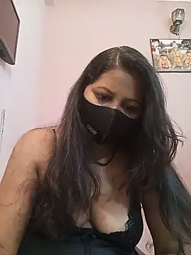 Miss kirtii online show from May 26, 12:34 pm