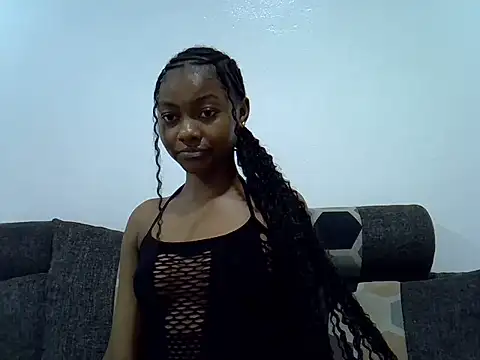 Snapshot of Sexxy_divaa chatting on June 16, 12:52 pm Sexxy divaa online show from June 16, 12:52 pm