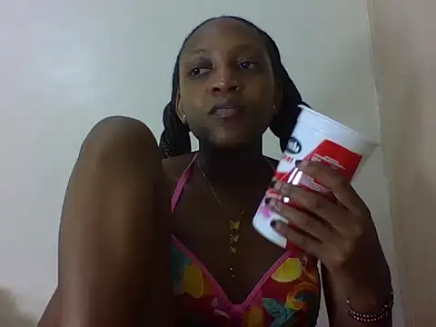 vinsishly online show from June 18, 4:44 pm