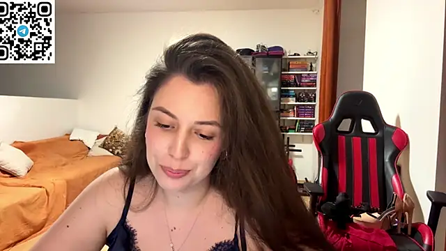 Snapshot of SweetFenomen67 chatting on July 14, 7:08 pm SweetFenomen67 online show from July 14, 7:08 pm