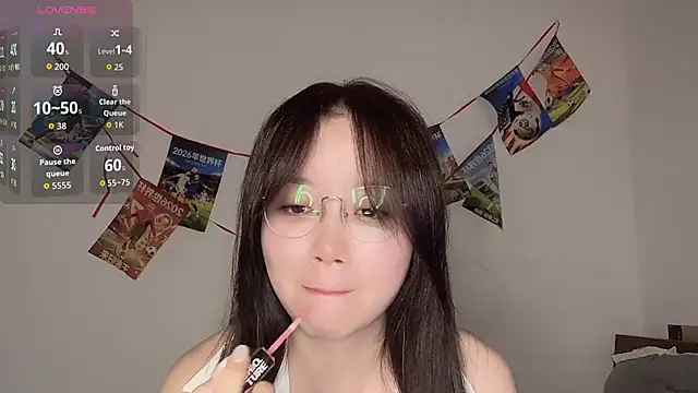 77-Vicky online show from June 28, 7:58 am