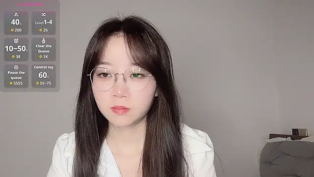 77-Vicky online show from July 11, 8:39 am