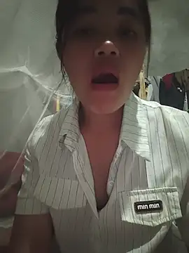 Emma-sin online show from June 19, 1:15 pm