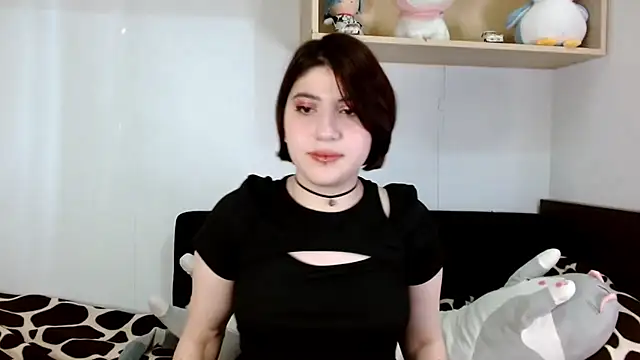 Oriana secret online show from June 17, 4:15 am