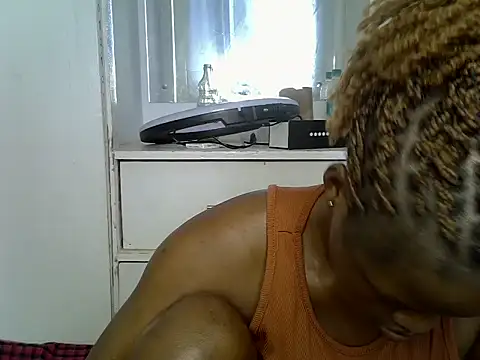 Snapshot of Pinky_lina1 chatting on June 5, 12:44 pm Pinky lina1 online show from June 5, 12:44 pm