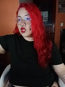 Snapshot of bruja_sscarlata chatting on June 24, 11:04 pm bruja sscarlata online show from June 24, 11:04 pm