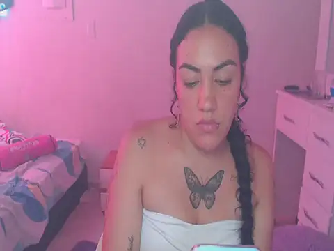 laila silk online show from May 22, 8:47 pm