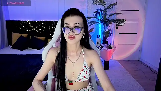 Ariella Me online show from June 28, 6:47 pm