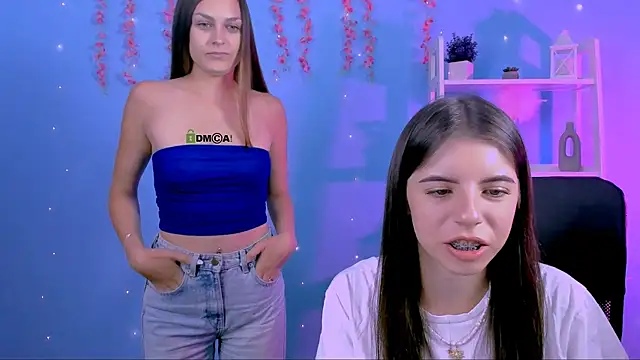 lyra desire online show from July 30, 8:46 am