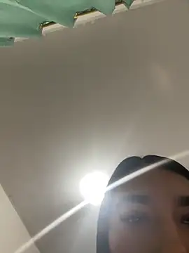 Snapshot of candy_bonny1924 chatting on May 19, 3:51 pm candy bonny1924 online show from May 19, 3:51 pm