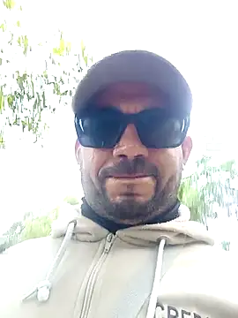 Snapshot of raf1219 chatting on June 22, 3:53 pm raf1219 online show from June 22, 3:53 pm