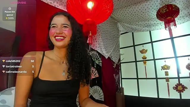 Aurora Gatty online show from June 15, 7:43 am