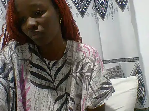 Snapshot of Shania_loveer chatting on July 1, 6:40 pm Shania loveer online show from July 1, 6:40 pm