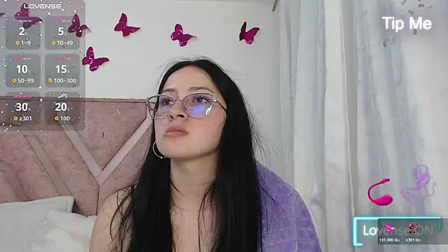 Angel-Hott  online show from May 26, 3:24 am