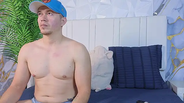 mily and mateo online show from July 5, 5:25 am