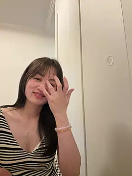 yangyang 218 online show from May 20, 3:29 pm
