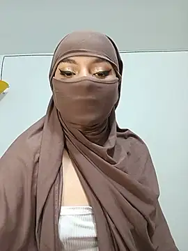 Snapshot of Samira_1 chatting on July 4, 11:22 pm Samira 1 online show from July 4, 11:22 pm