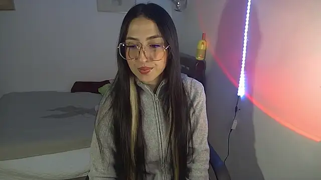 Frida nymph online show from June 29, 8:09 am