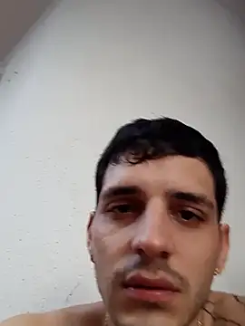 boy max latin online show from July 4, 11:00 pm