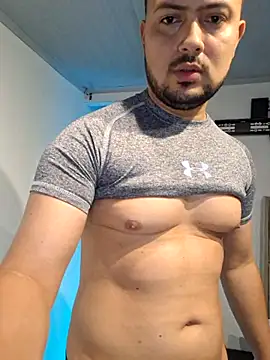 Snapshot of ORTIZ96hot chatting on June 5, 5:47 am ORTIZ96hot online show from June 5, 5:47 am