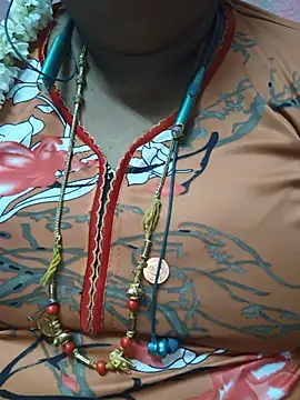 geetha431 online show from July 5, 5:42 pm