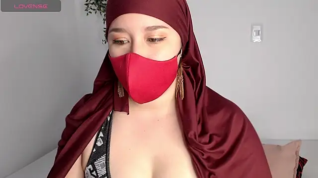 Snapshot of Hahnah_blueX chatting on May 21, 4:25 pm Hahnah blueX online show from May 21, 4:25 pm