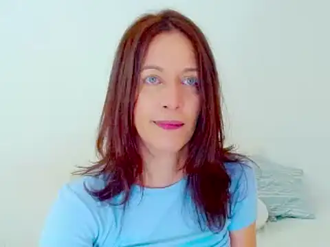 Snapshot of anapereira1 chatting on July 4, 8:04 pm anapereira1 online show from July 4, 8:04 pm