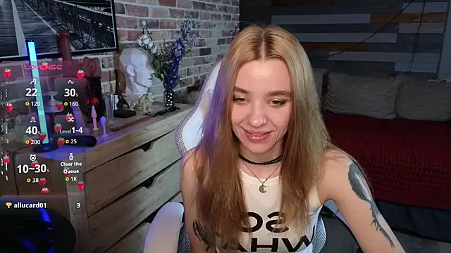 Snapshot of eva_swetty chatting on May 29, 9:13 pm eva swetty online show from May 29, 9:13 pm