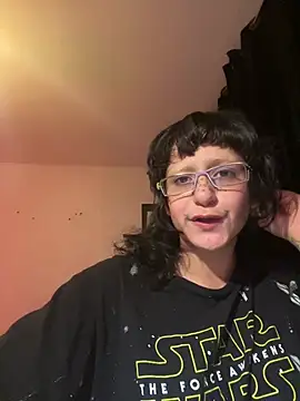 Snapshot of zoe_secrets chatting on June 1, 12:34 am zoe secrets online show from June 1, 12:34 am