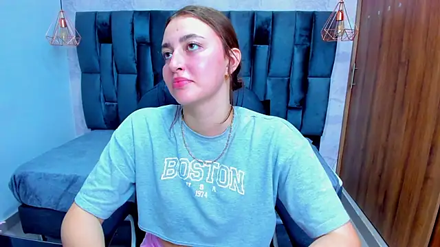 Snapshot of Miel_ferrer chatting on July 6, 1:41 pm Miel ferrer online show from July 6, 1:41 pm