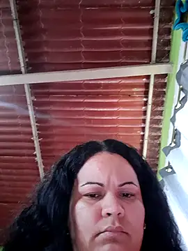 Snapshot of Latimida chatting on August 9, 3:39 pm Latimida online show from August 9, 3:39 pm