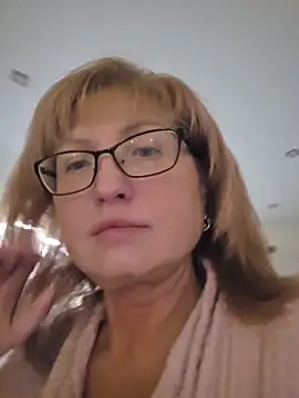 -LindaKing- online show from May 28, 6:49 pm
