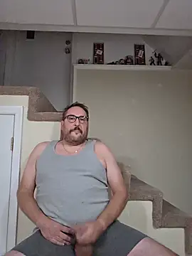 Snapshot of the_Milk_Man chatting on July 17, 9:27 am the Milk Man online show from July 17, 9:27 am