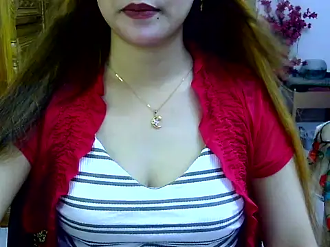 Snapshot of Adiba_Obu_20 chatting on June 14, 5:37 pm Adiba Obu 20 online show from June 14, 5:37 pm