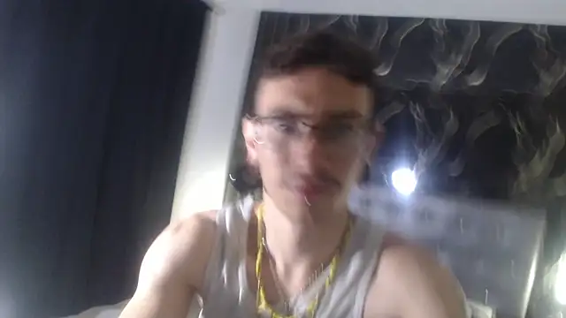 Snapshot of Ryan_Owenss chatting on July 5, 4:30 am Ryan Owenss online show from July 5, 4:30 am