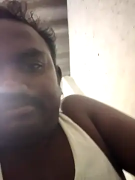 Snapshot of tamilsexboy chatting on June 6, 3:39 pm tamilsexboy online show from June 6, 3:39 pm