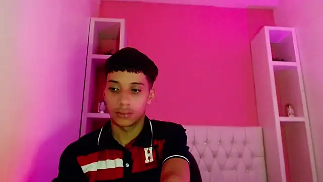 Snapshot of jl_brayan12 chatting on June 22, 8:06 pm jl brayan12 online show from June 22, 8:06 pm