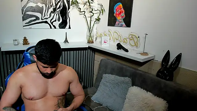RikyAaron online show from June 18, 5:17 pm